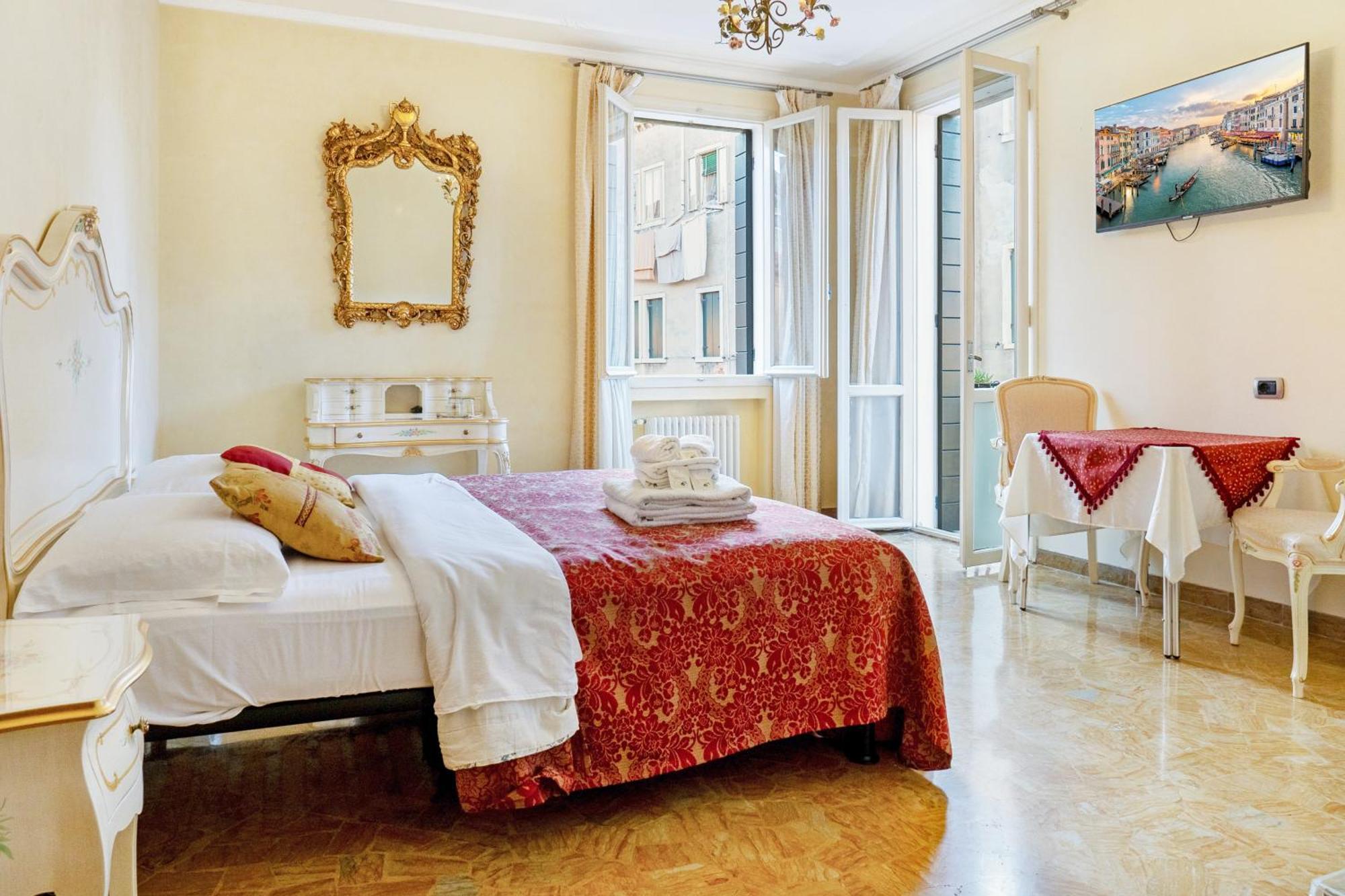 Inn Venetië Buitenkant foto